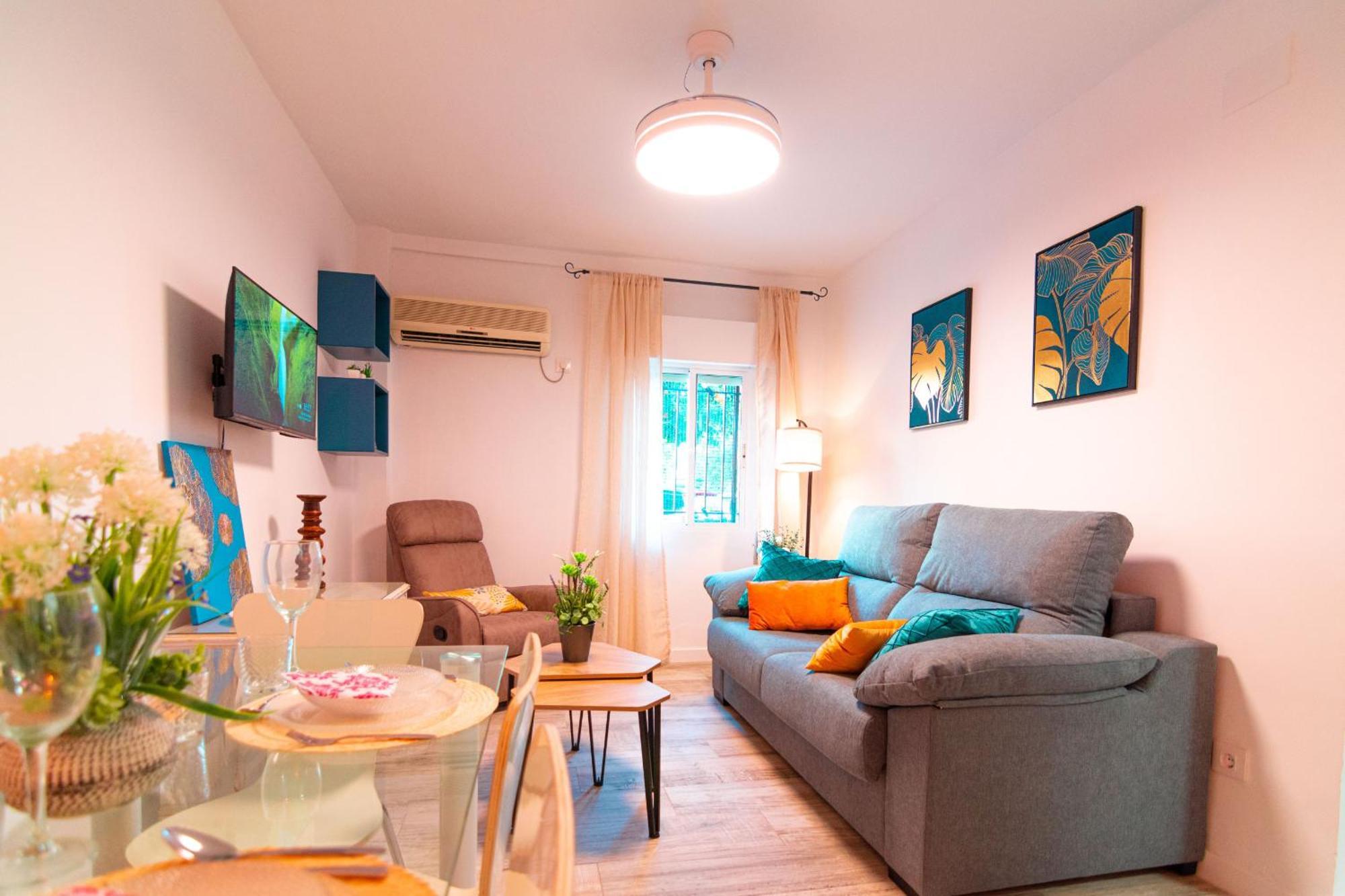 Edomus Playa Y Sol Boutique Apartment Севиля Екстериор снимка