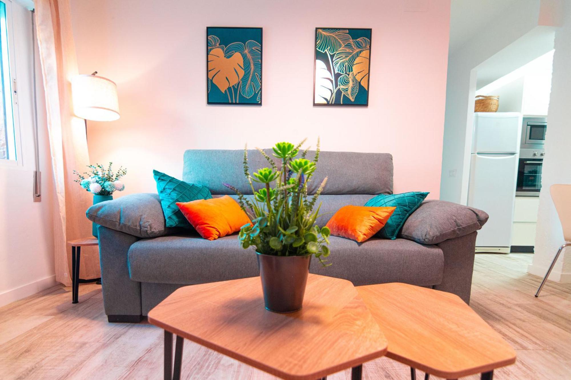 Edomus Playa Y Sol Boutique Apartment Севиля Екстериор снимка
