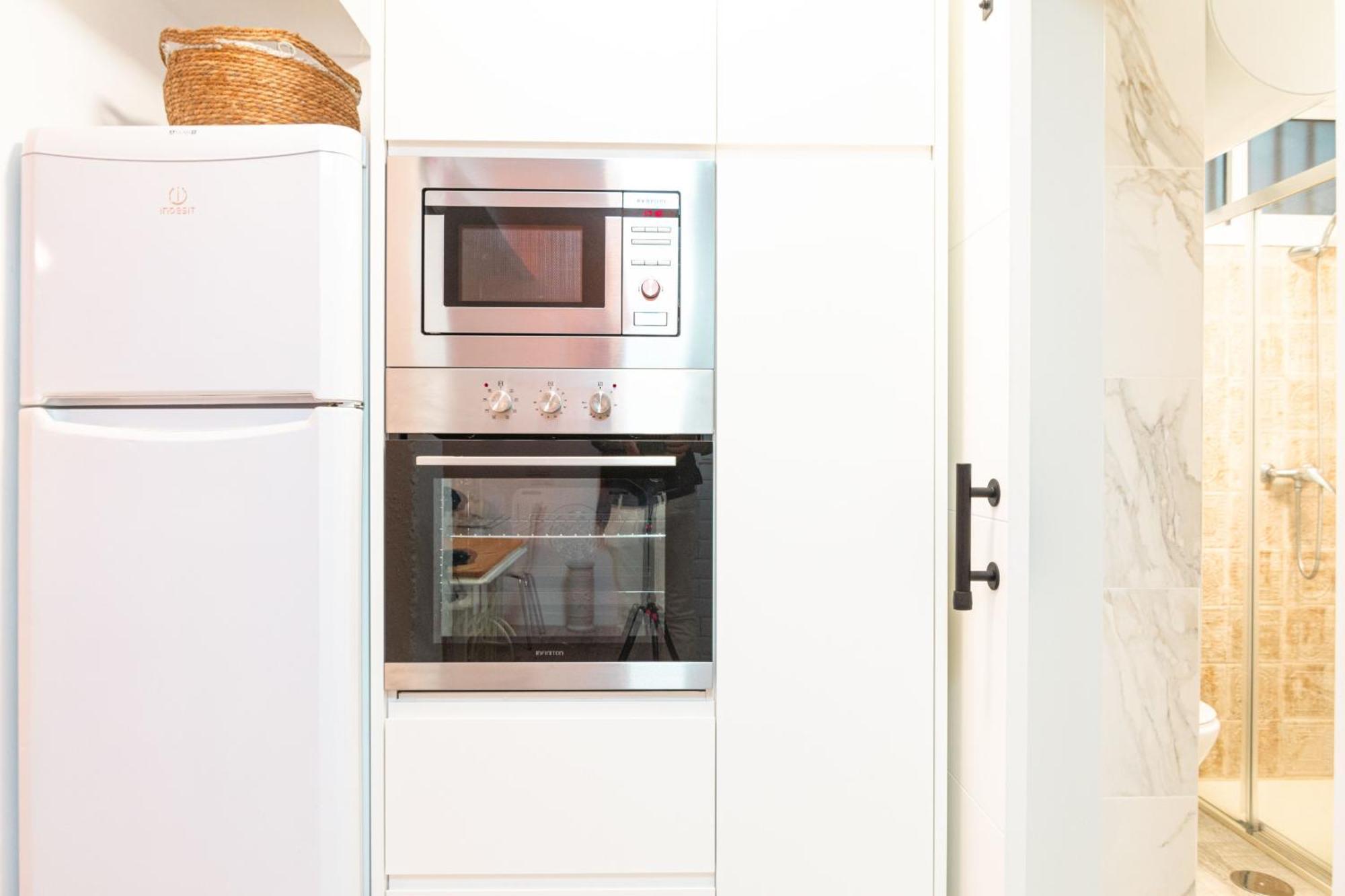Edomus Playa Y Sol Boutique Apartment Севиля Екстериор снимка